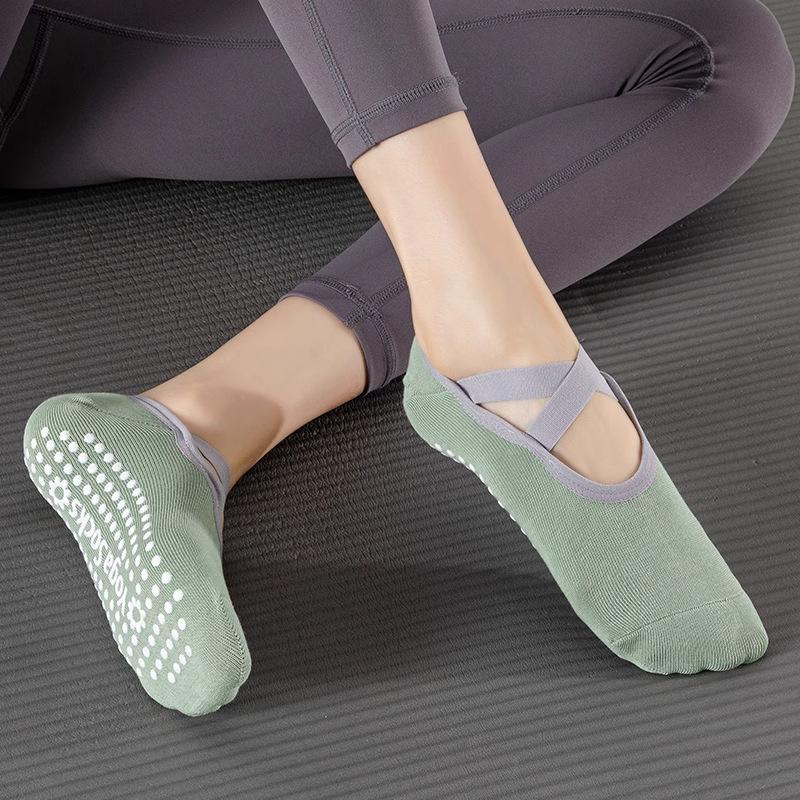 Women's Yoga Socks with Strap, Non-Slip Ballet Barre Socks, Anti-Skid Grip Bottom, Ideal for Dance, Fitness, Workout, Home Use