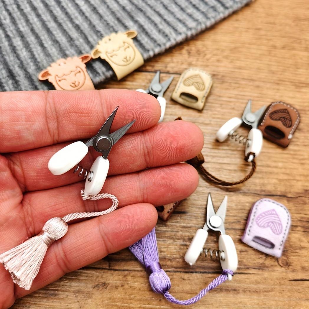 Compact Mini Knitting Scissors Set with Storage Box, Sewing Tool Kit, Essential Embroidery & Sewing Scissors for Crochet, Knitting, Cross-Stitch Crafts