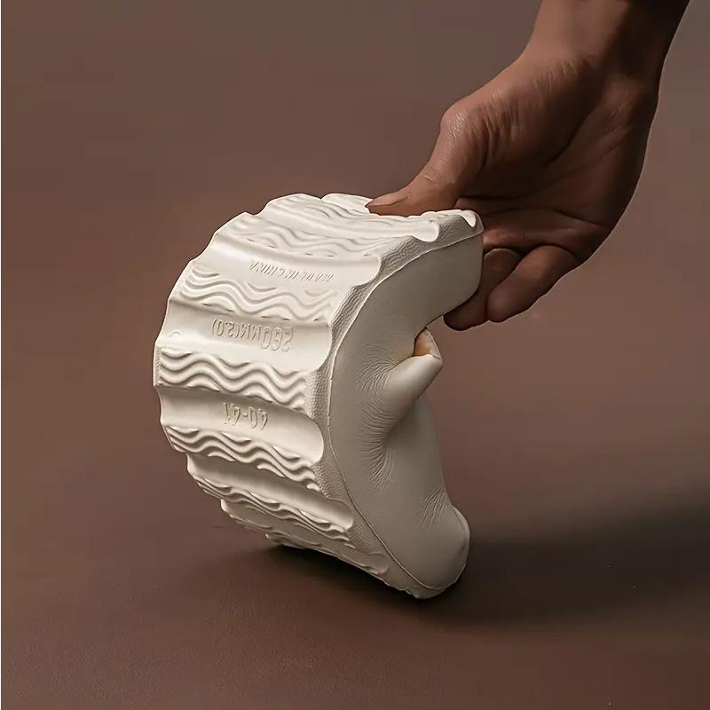 Cute Hedgehog with Daisies Slippers for Women Men Kids Soft Comfortable Indoor Home Non-slip Warm Fuzzy Animal Print Cartoon Casual House Shoes