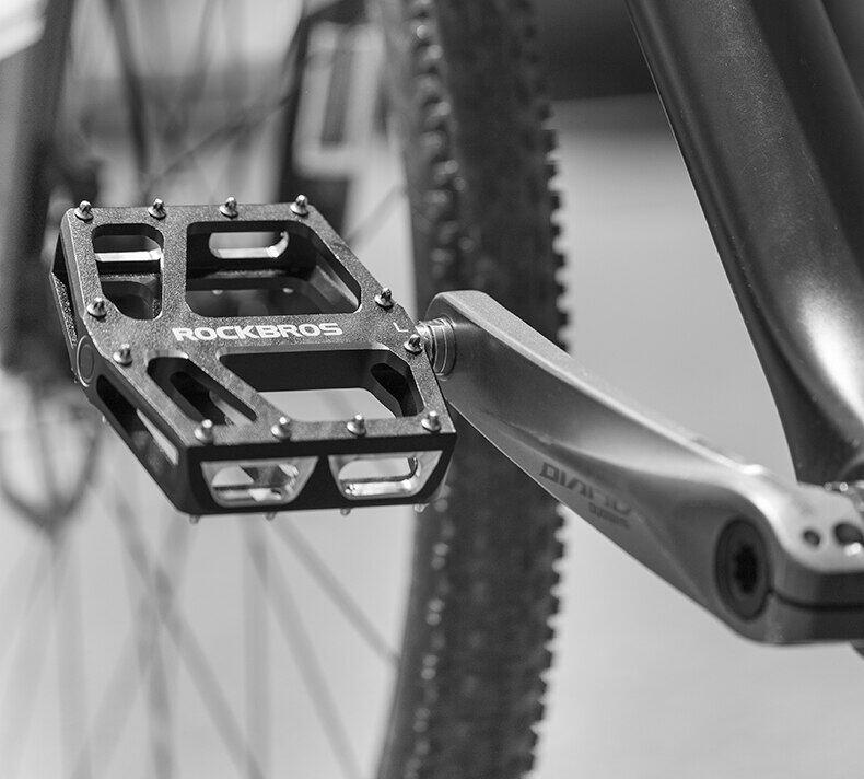 ROCKBROS Bicycle Wide Thread Pedals MTB Road Bike Dustproof Pedals Waterproof Aluminum Alloy Wear-resisting
