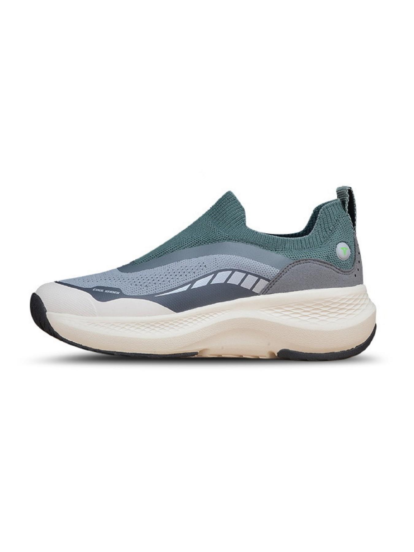 Comfortable Soft Anti-Slip Walking Shoes, Breathable Flyknit Mesh Slip-On, Sporty Eva Sole, Ideal for Daily Wear and Fitness