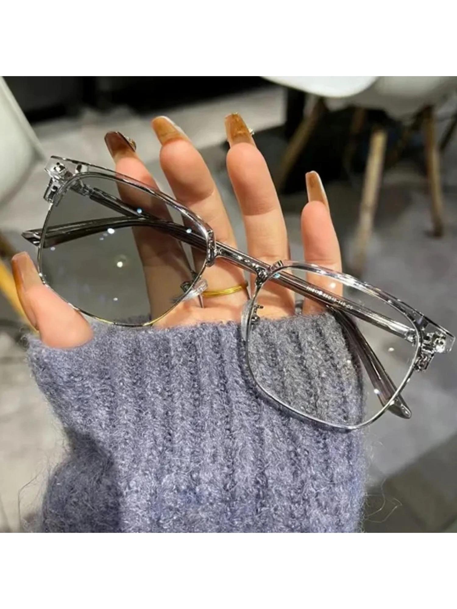 Unisex Fashion Anti Blue Light Photochromic Glasses Men Women Trendy Half Frame Glasses Photochromic Eyeglasses Trending Eyeglasses