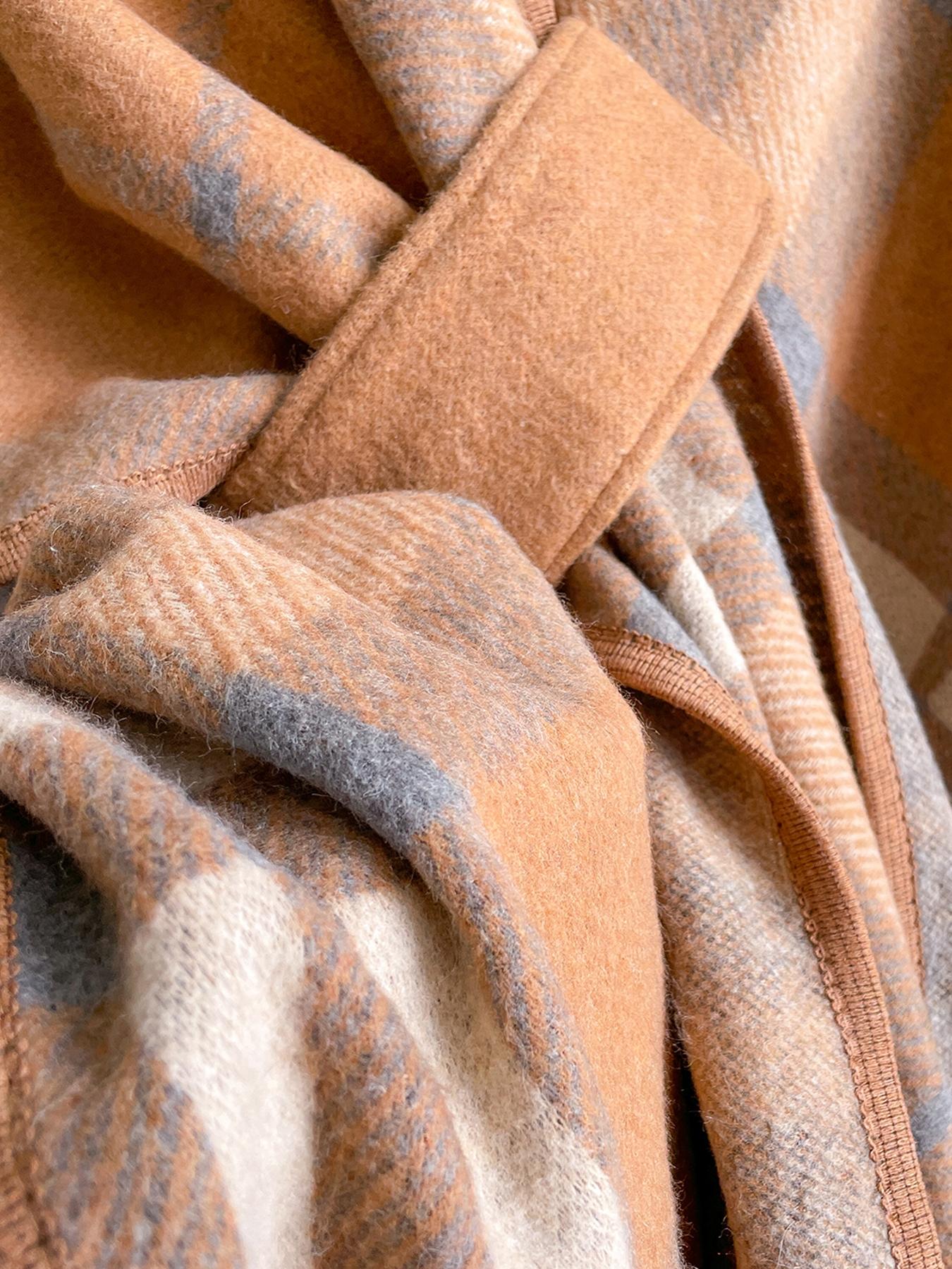 Women's Fashion Casual Plaid Shawl, Soft Woven Fabric, Warm Fall & Winter Accessory, Stylish Print Wrap, Perfect Holiday Gift