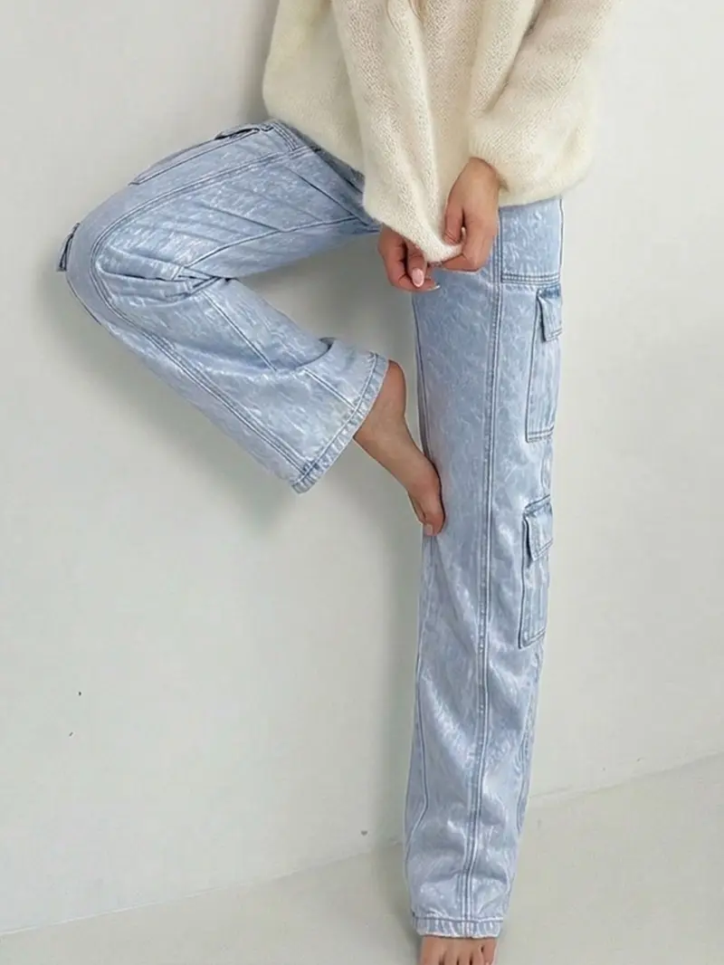Women's Light Blue Wash High Waist Multi Flap Cargo Pockets Non-Stretch Rigid Denim Fabric Wide Leg Jeans, Baggy Utility Straight Fit Long Pants, Streetwear Casual Daily Commute Outfits for Women TChic