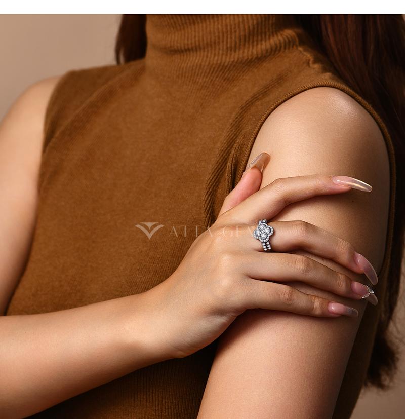 Total 1.3 Carat D/VVS1 Color Synthetic Moissanite Ring for Man and Women For Daily Wear and Gift For Engagement Wedding Ring R126