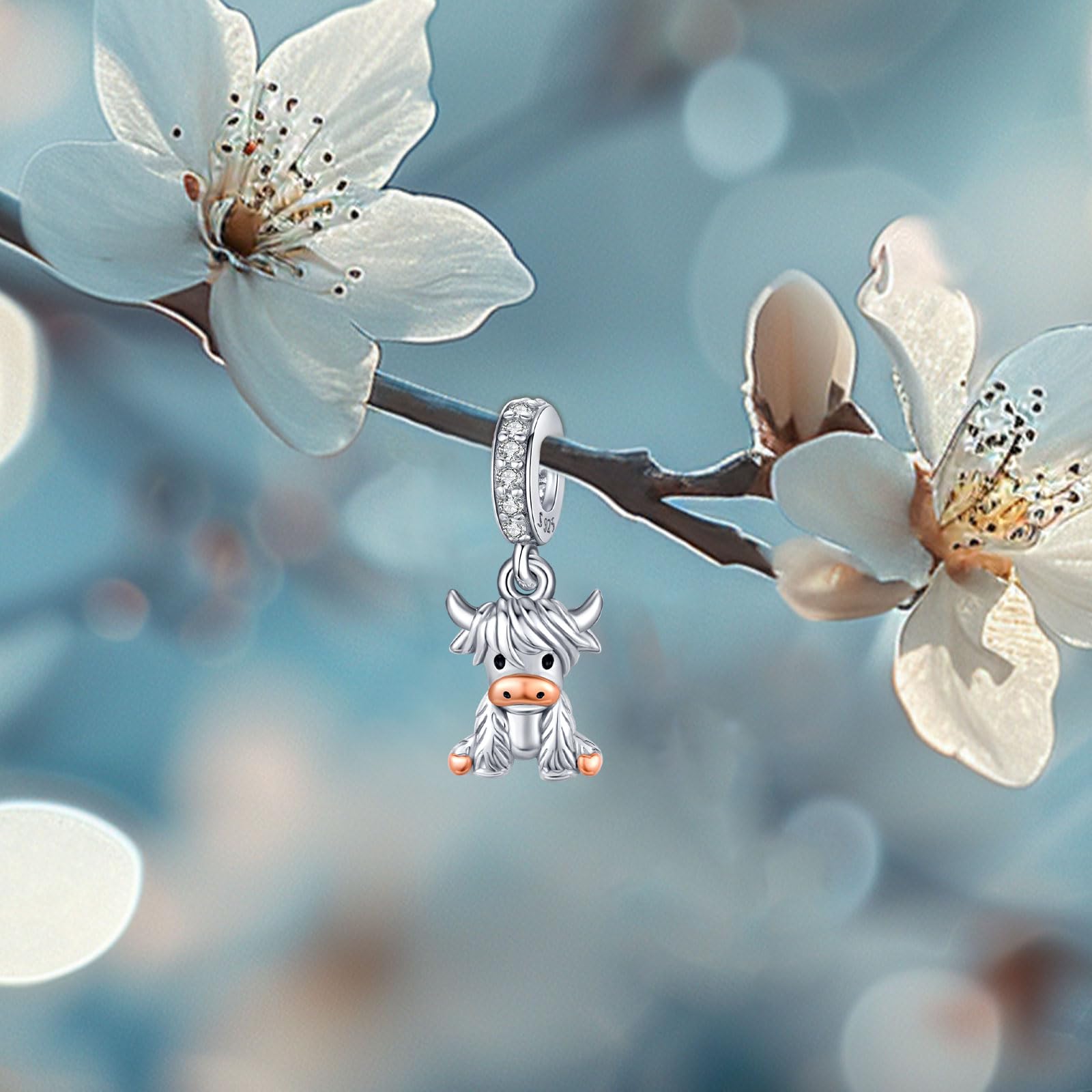 Thanches Highland Cow Charm S925 Sterling Silver Scottish Cut Animal Jewelry Cow Charm Bracelet Bead Gift for Women Mom Daily Decor Fluffy Pendant