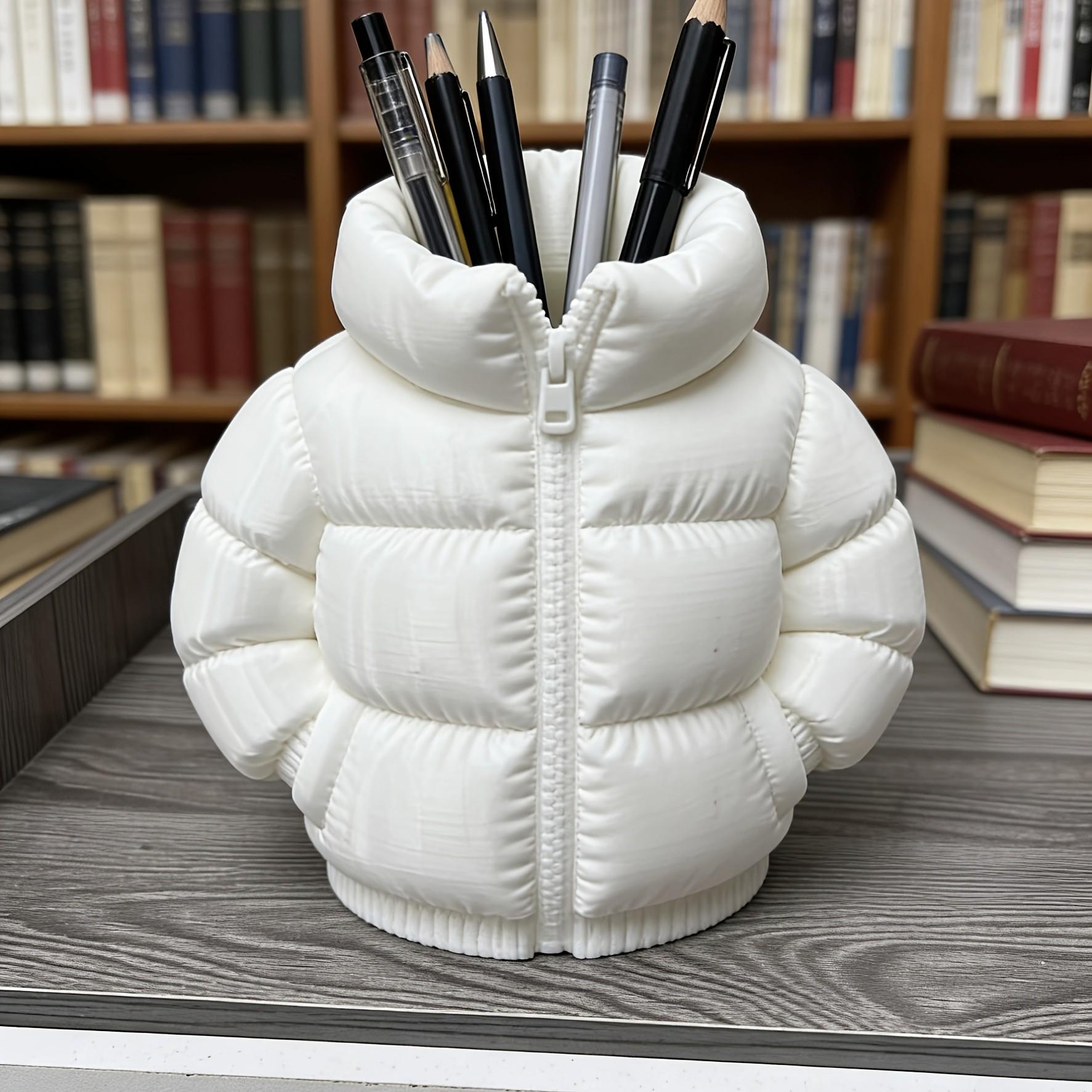 Cute Down Jacket Shape Pen Holder, Creative 3D Printed Novelty Cup Mat, Classroom Student Desk Accessories, Home Office Desk Decor, Desktop Organizer