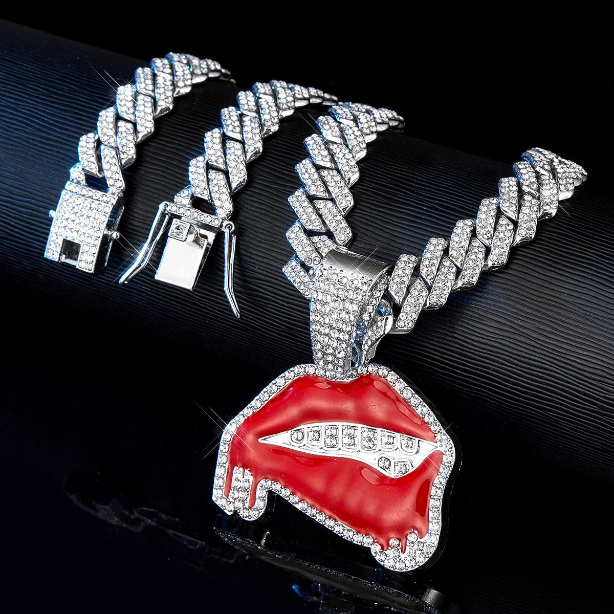 Diamond-studded oil-drip sexy red lip pendant hip-hop personalized creative alloy Cuban chain necklace