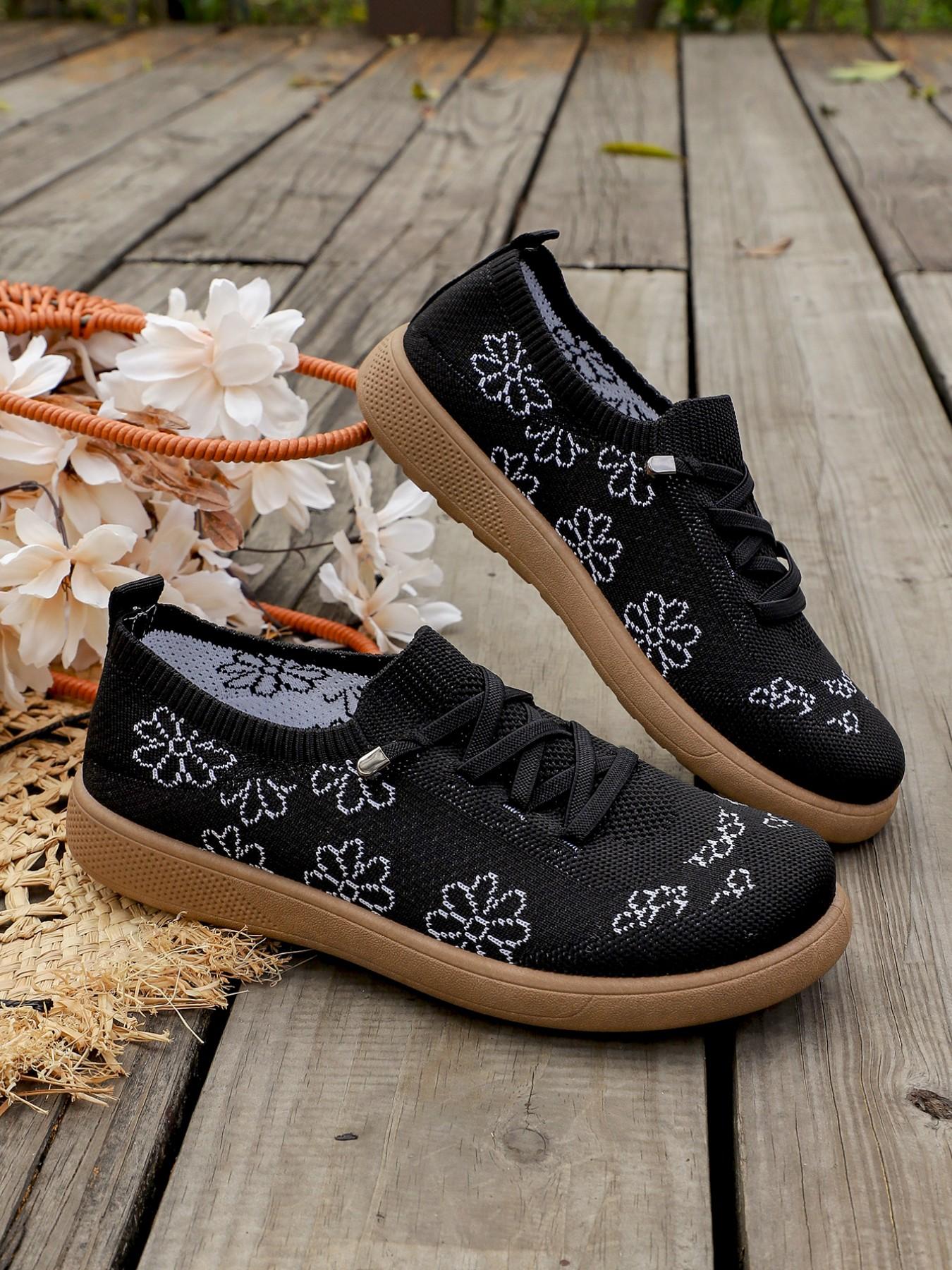 Women's Mesh Embroidered Casual Shoes, Soft Sole Anti-Slip Mom Shoes, Commuter Versatile Lazy Person Shoes, Comfortable Daily Wear