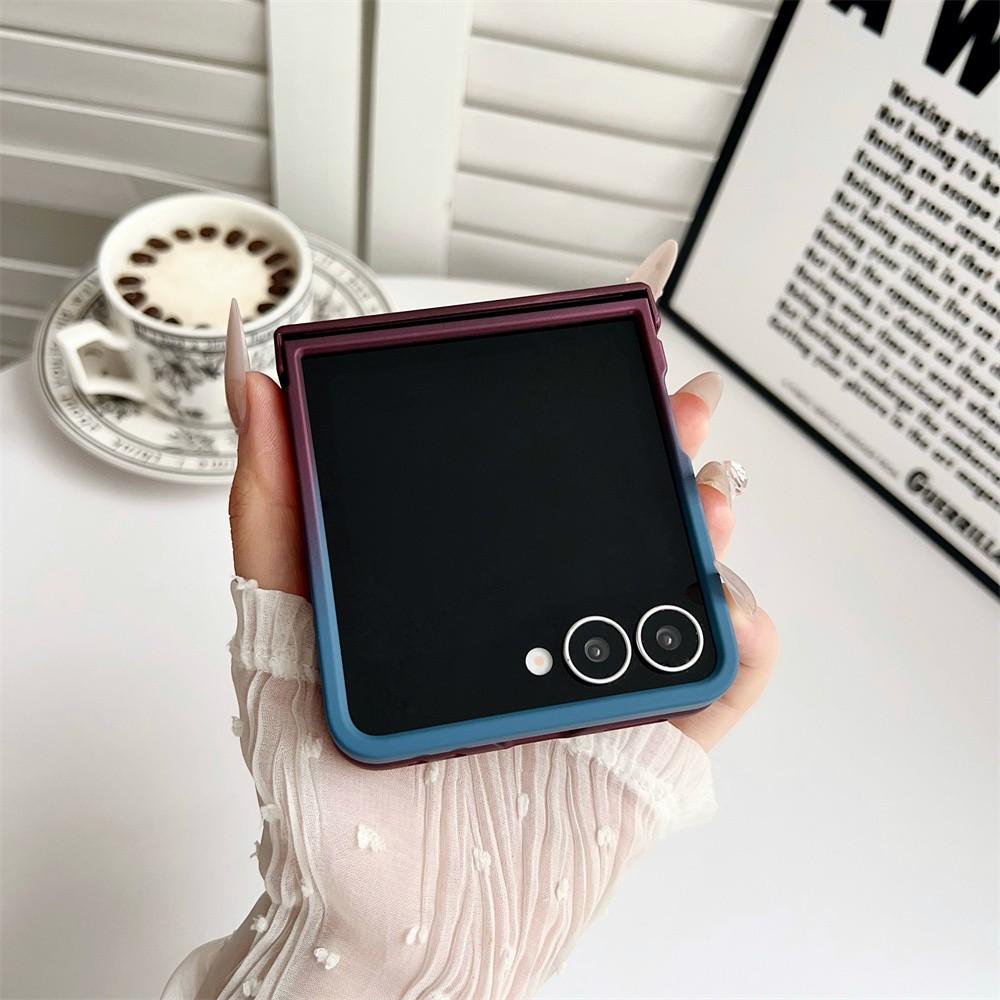 Gradient CD Pattern Phone Case for Samsung Galaxy Z Flip7/6/5/4/3, Wireless Charging Compatible, Hinge Protection, Anti-Slip Foldable Case