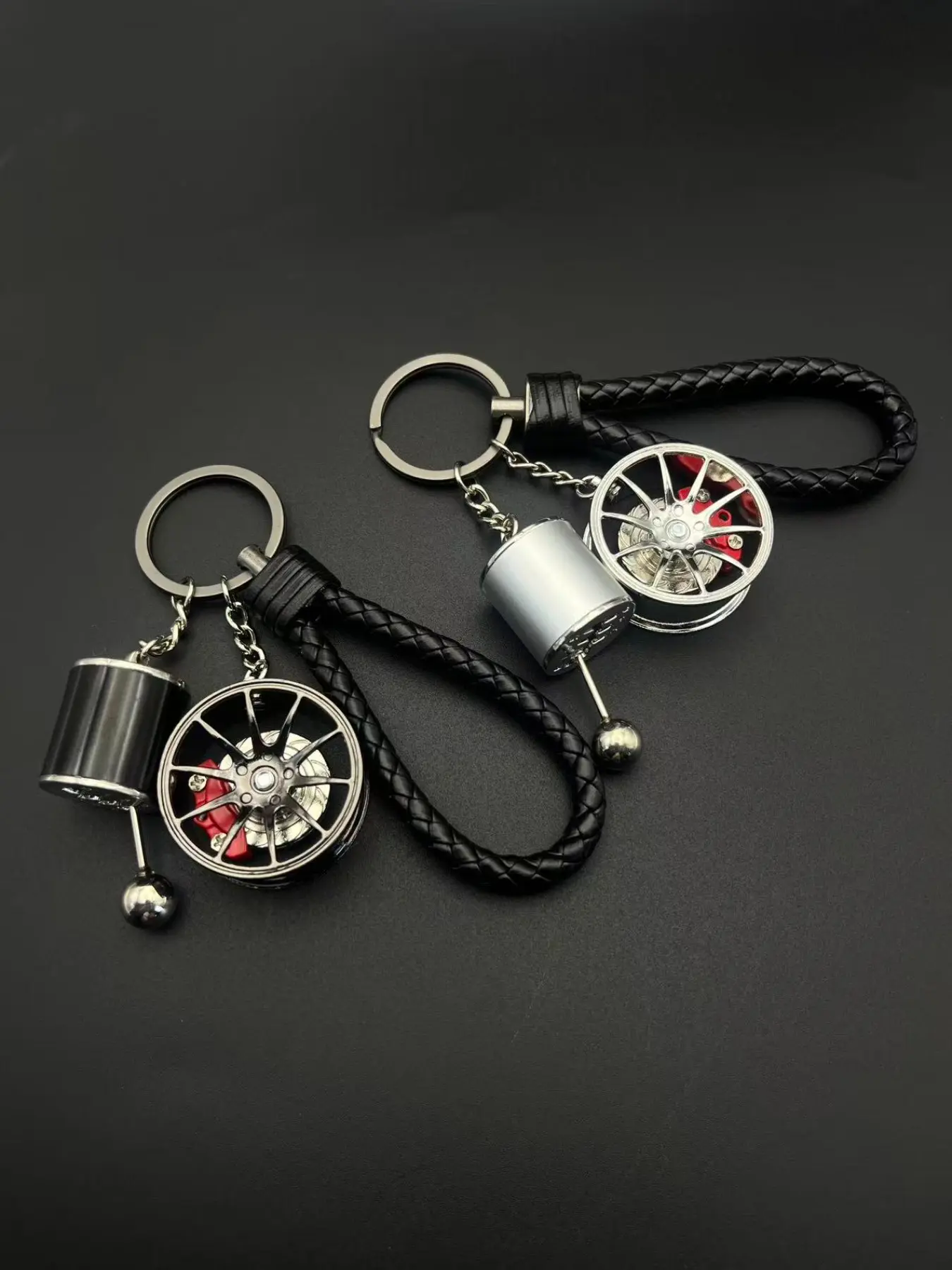 1pc Replica Car Hubcap Keychain, Turbo Gear Shift Key Ring, Zinc Alloy Material, Ideal Gift for Car Enthusiasts, Perfect for Holiday Parties, Cool Keychains