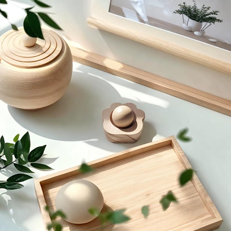 Elegant Wooden Essential Oil Diffuser Ornament, Portable Aromatherapy Diffuser for Home & Car, Natural Wood Scent Diffuser, No Power Required, Perfect Housewarming Gift (No Fragrance Included)