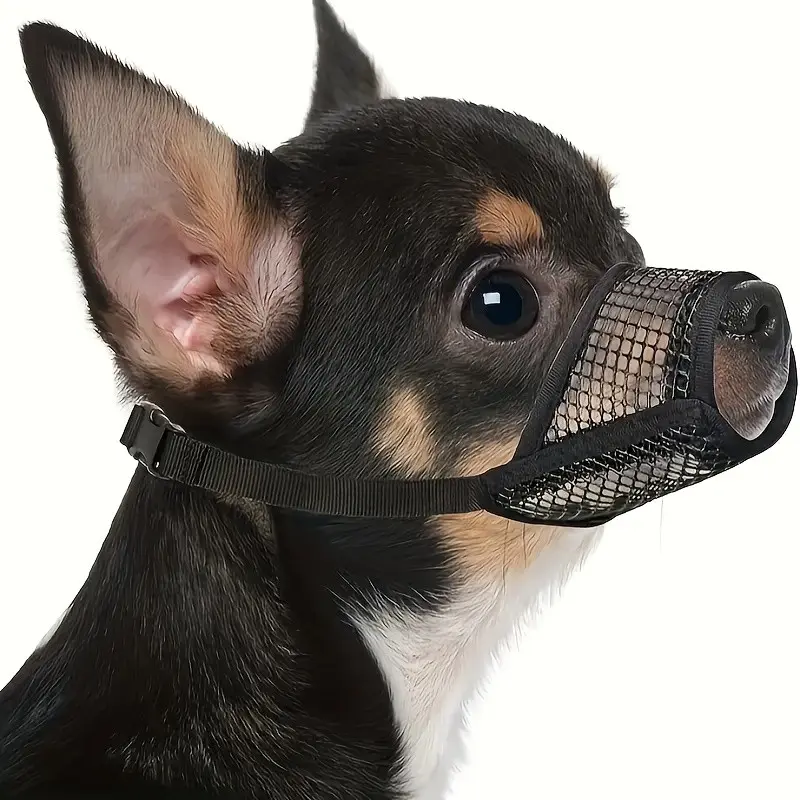 Breathable Mesh Dog Mask for Short-Nosed Breeds, Ideal for Chihuahuas and Pomeranians, Medium-Sized Dogs, Ventilated Design