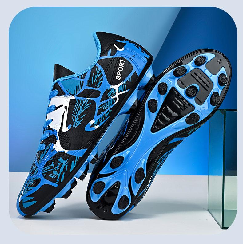 1 Pair Unisex Soccer Training Shoes Flexible Movement Quick Response Anti-Slip Wear-Resistant Comfort Insole 3 Color Options