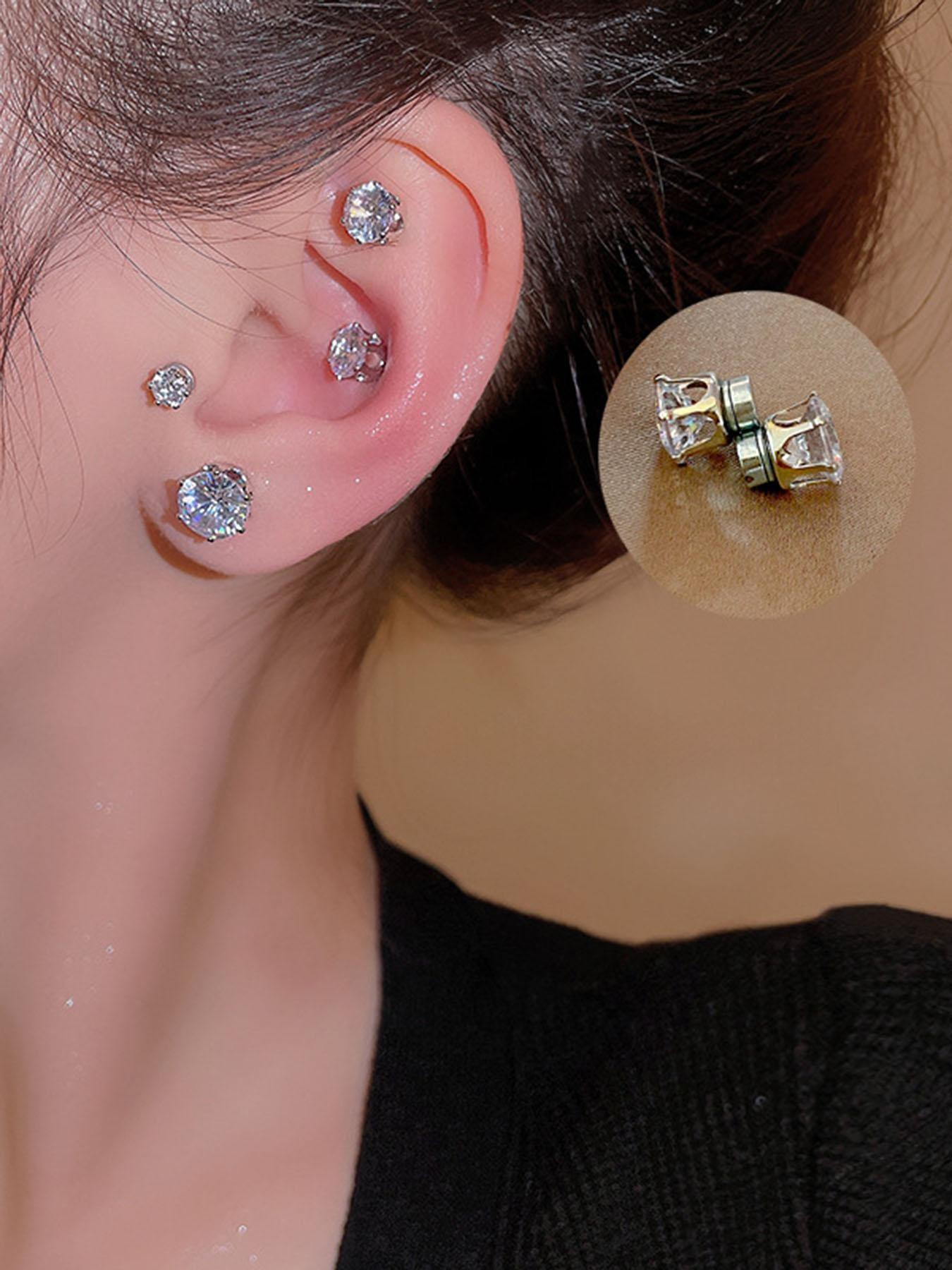 Sparkly magnetic clip-on earrings. No piercing, hypoallergenic & comfortable. Unisex stylish design for all occasions. Lightweight and easy to wear. Ideal jewelry for everyone.