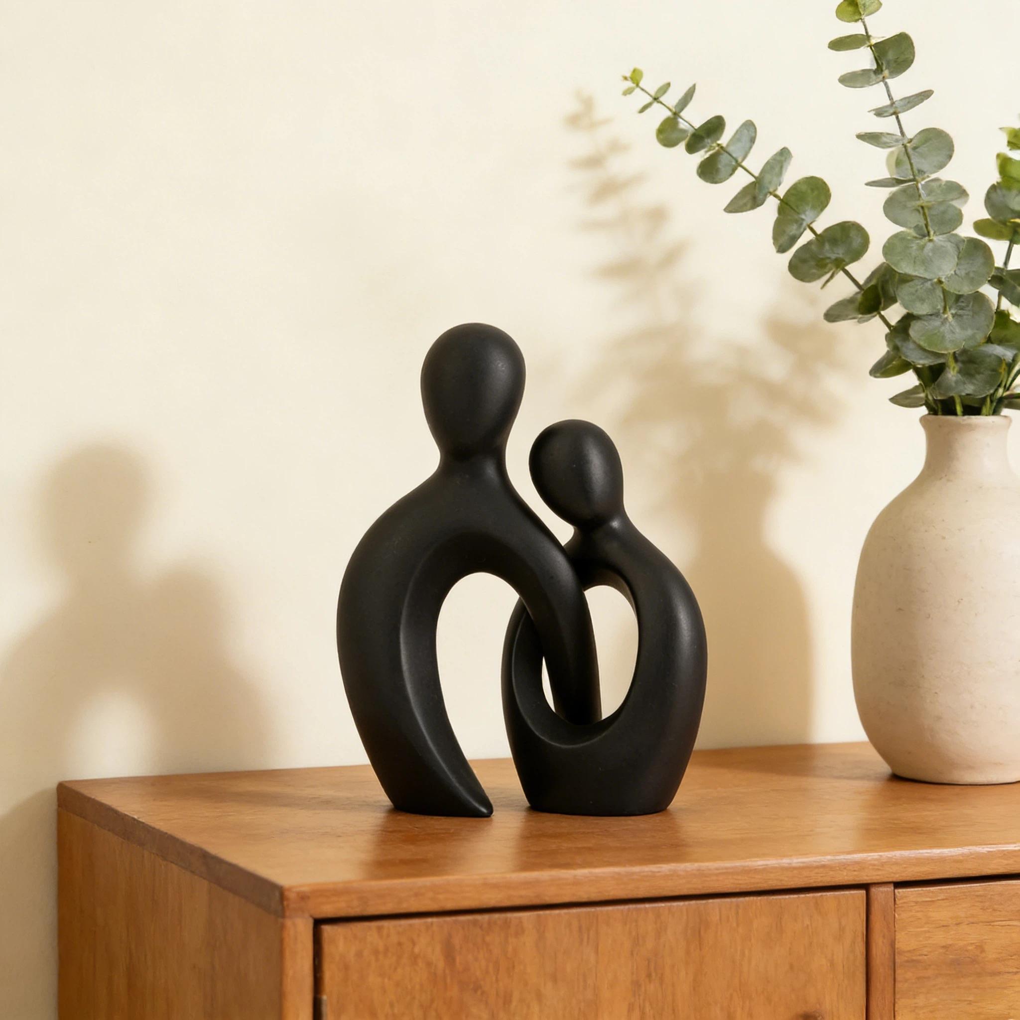 Abstract Couple Hugging Resin Sculpture, Modern Art Decor for Home Office Desk, Unique Gift for Couples, Perfect for Any Occasion