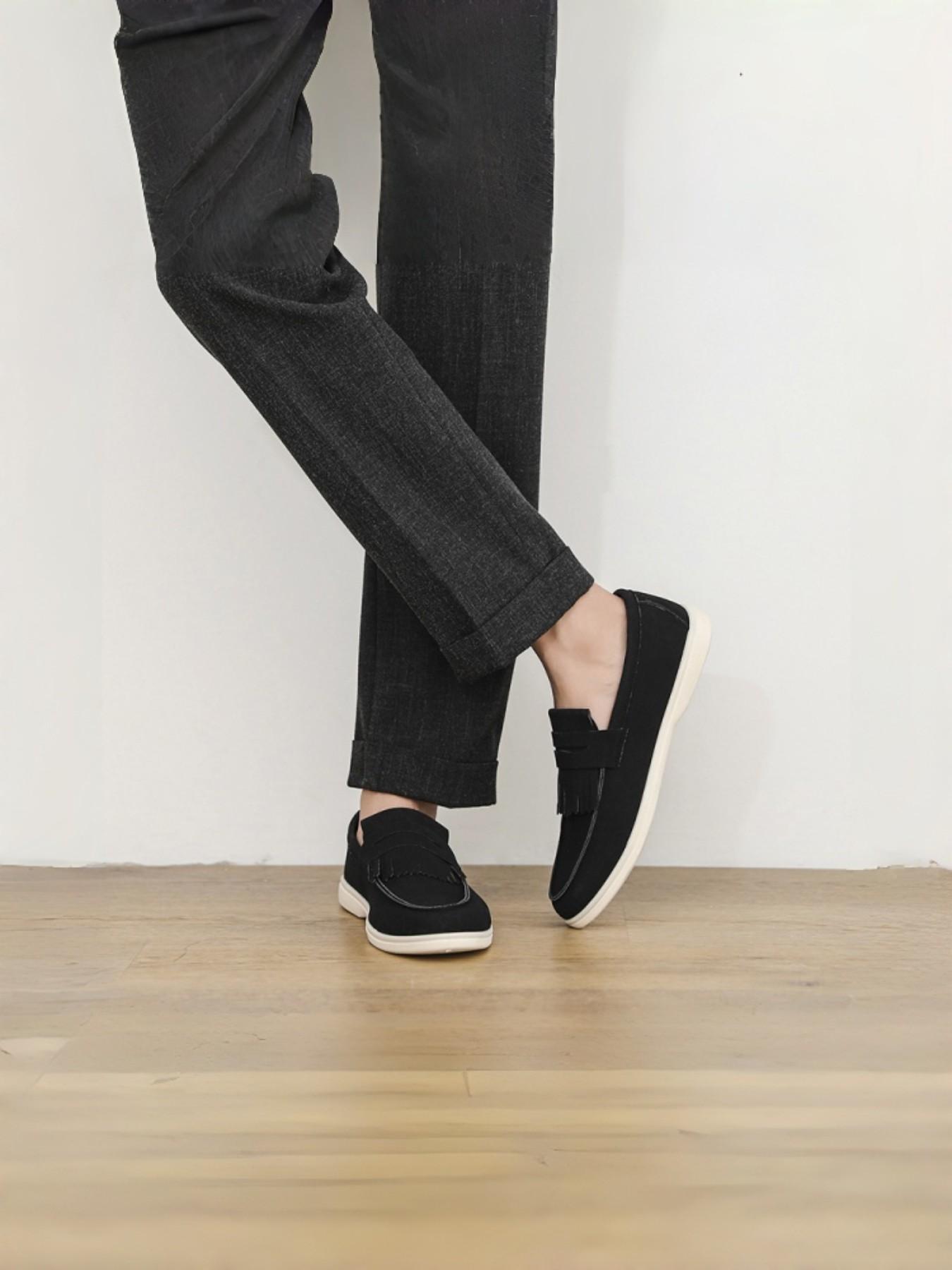 Men's British Style Soft Leather Casual Shoes, Business & Daily Wear, Hand-Stitched, Comfortable Foot Feel, Ideal for Everyday Use