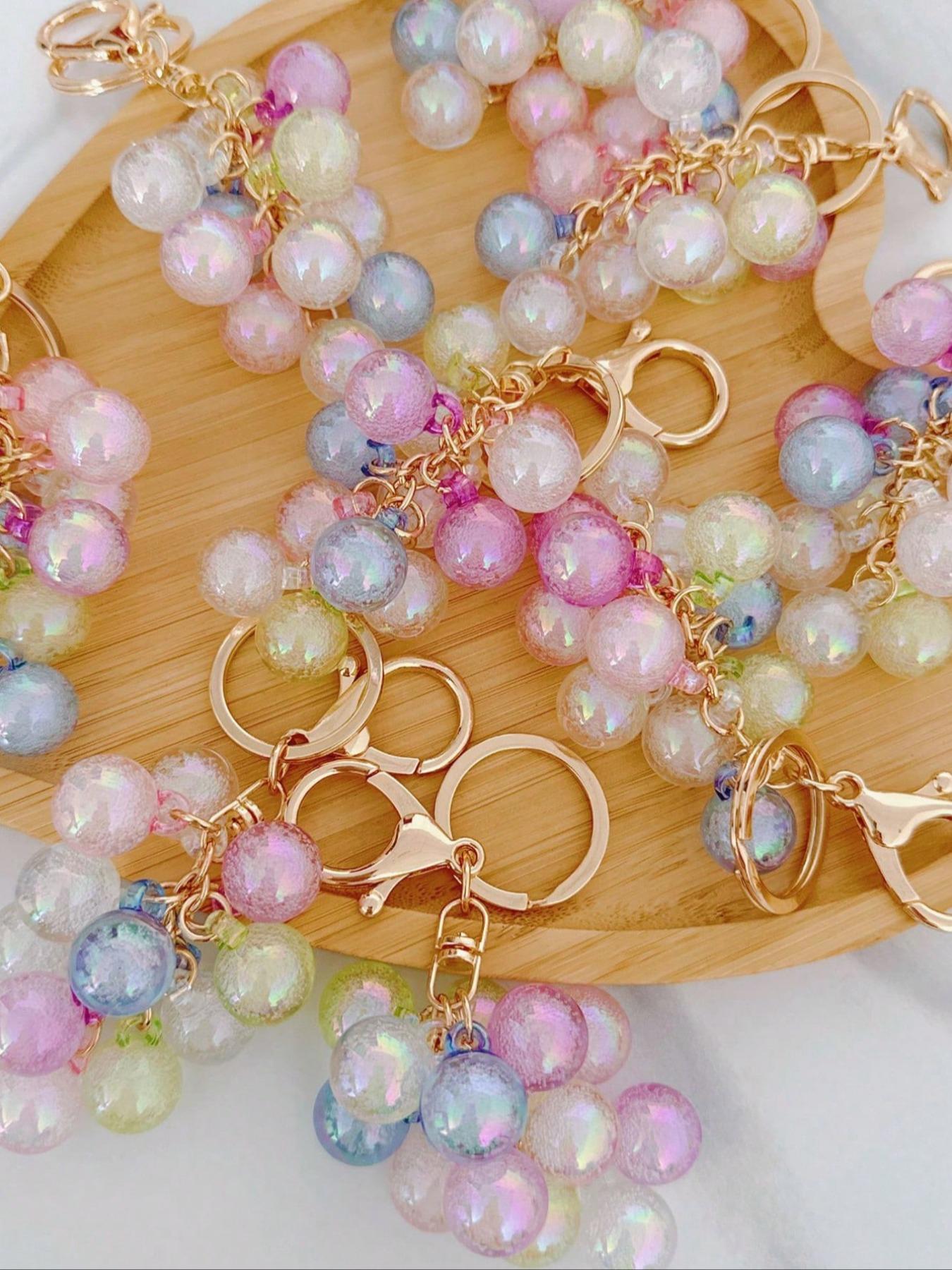 Resin Transparent Beaded Grape Pendant,Grape Keychains Bubble Jelly Grape Cluster Keychains,Decorative Accessories Fruit Grape Bag Chain Pendant Amethyst Grape Charms Schoolbag Decoration Backpack Keychain Gift, Keychain for bags