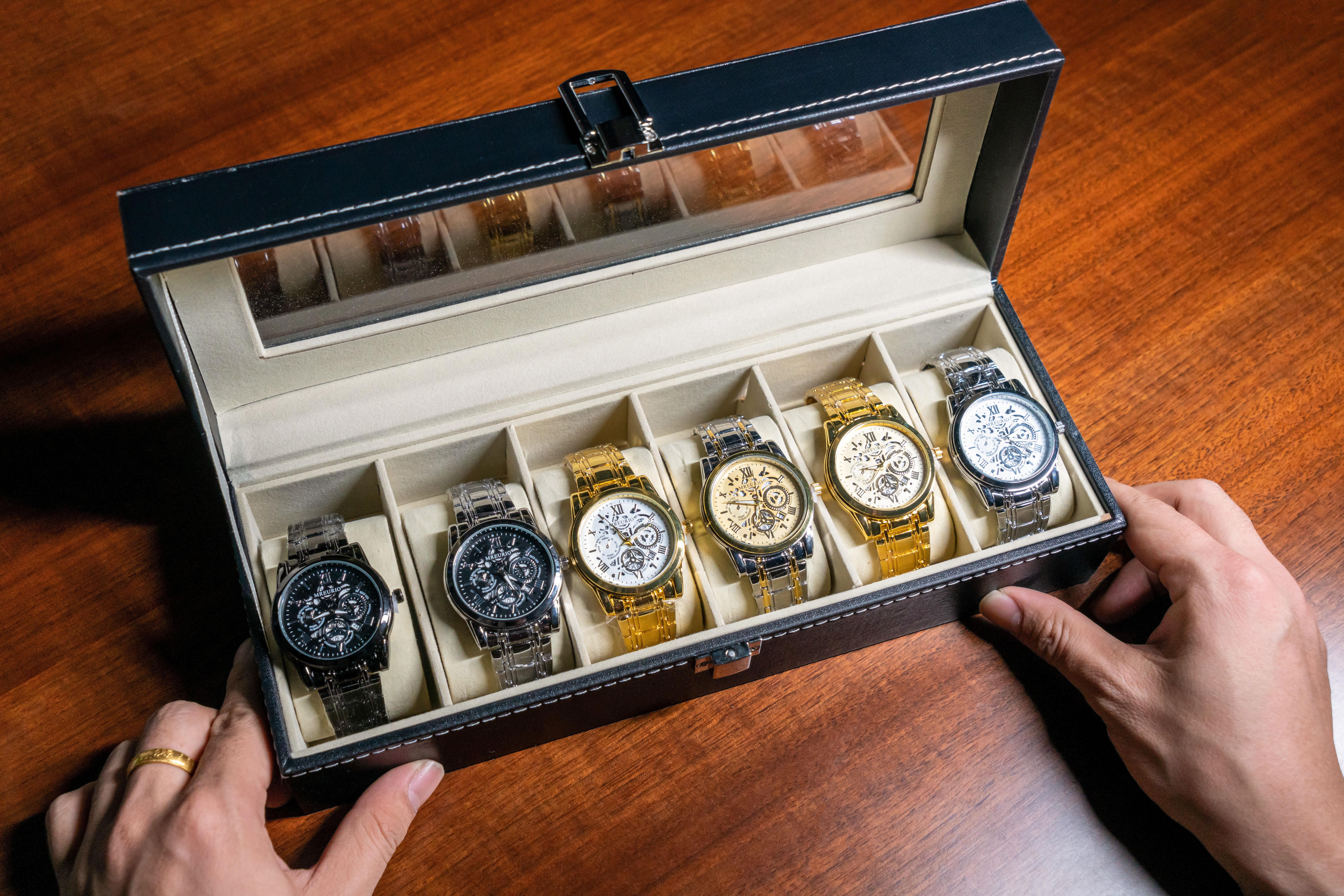 Valentine's Day Men's Business Round Analog Watch Set, Men's Watch Set with Box, Fashionable Watches Wristwatch Set As Gifts, Watches boxed watches The design is simple and elegant, without too many complex decorations