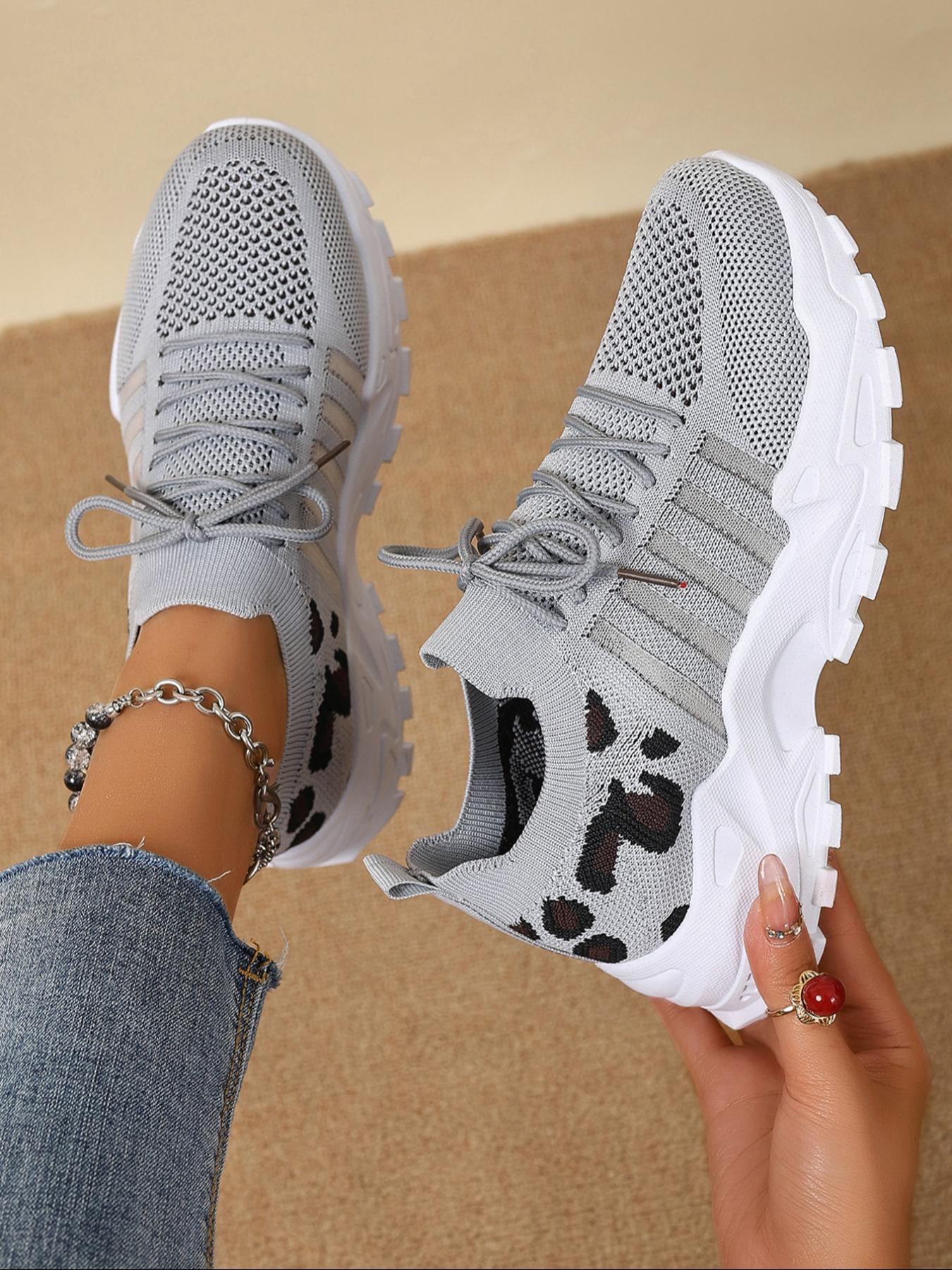 Women's Fashion Leopard Print Lace  Sneakers, Casual Comfortable Breathable Low Top Sneakers, Female All-match Round Toe Sports Shoes for Daily Wear, Trendy Walking Sneaker