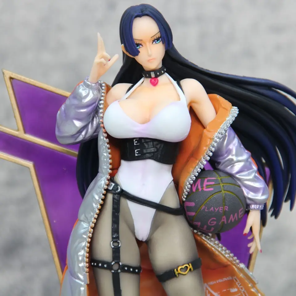 One Piece Gk Trendy Series Basketball Sports Serpent Queen Empress Hancock Model Handmade Statue Collectible Ornament