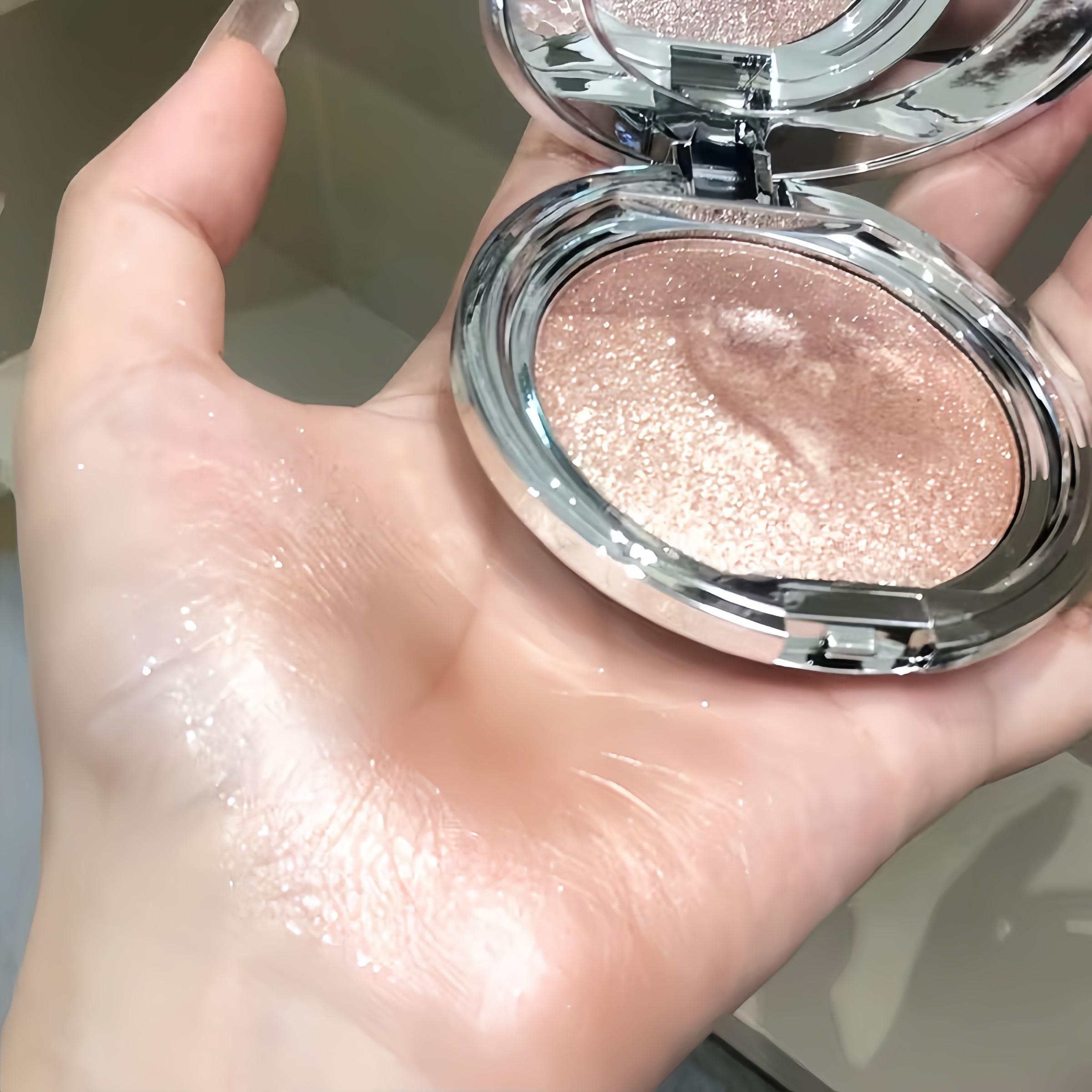 Glitter Bronzed Highlighter Powder, Waterproof Shimmer for Face & Body, Long-Lasting Radiant Contouring Makeup, Metallic Finish, Party Gift