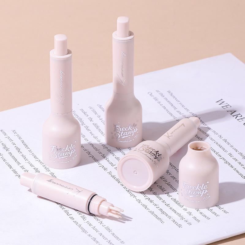 Waterproof Freckle Pen Makeup Stamp, Natural Looking Fake Freckles Marker, Sweatproof Dotting Pen for Women