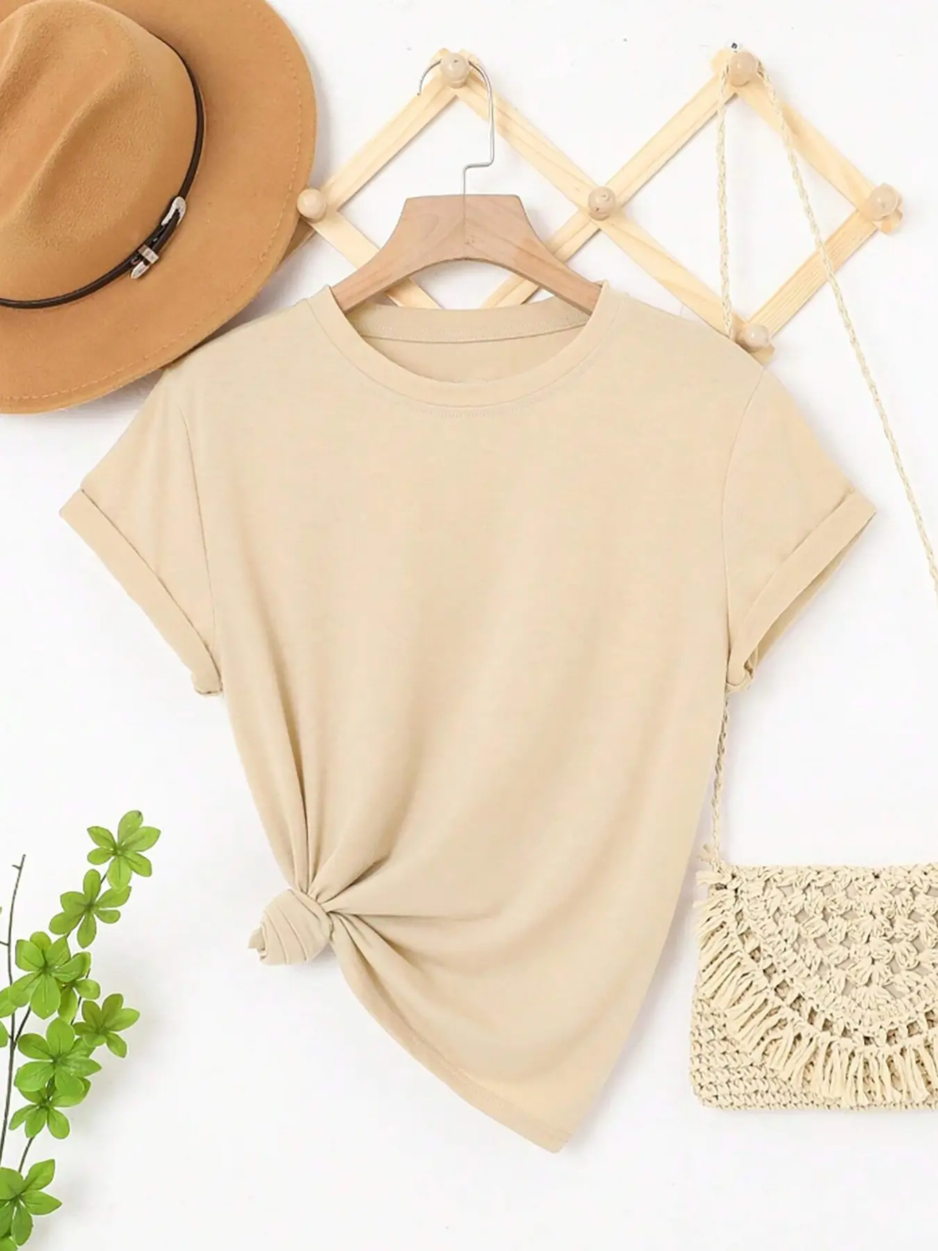 Women Solid Crew Neck Roll‑Up Short Sleeve T‑Shirt, Soft Stretchy Knotted Side Casual Tee, Minimalist Boho Daily Top for Shopping, Vacation, Outdoor Walks and Weekend Gatherings for Young Adult Ladies