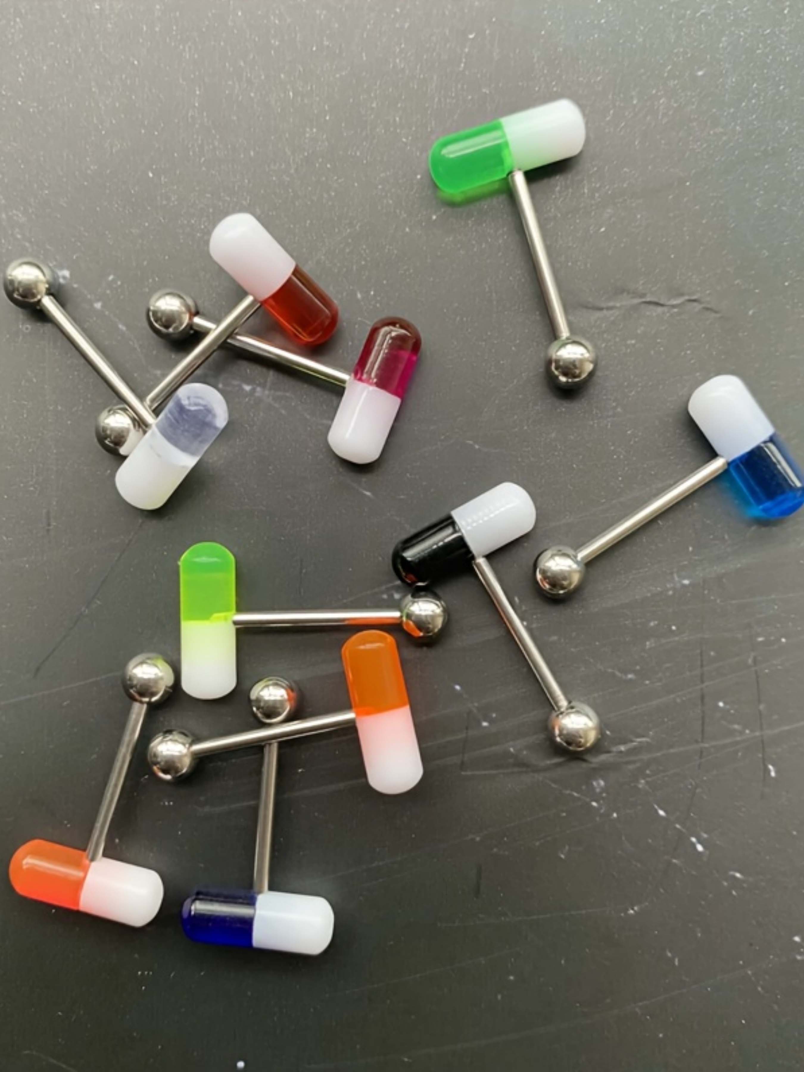 1-10pcs Funny Pill Design Tongue Barbell Piercing Jewelry, Trendy Fashion Statement Pieces