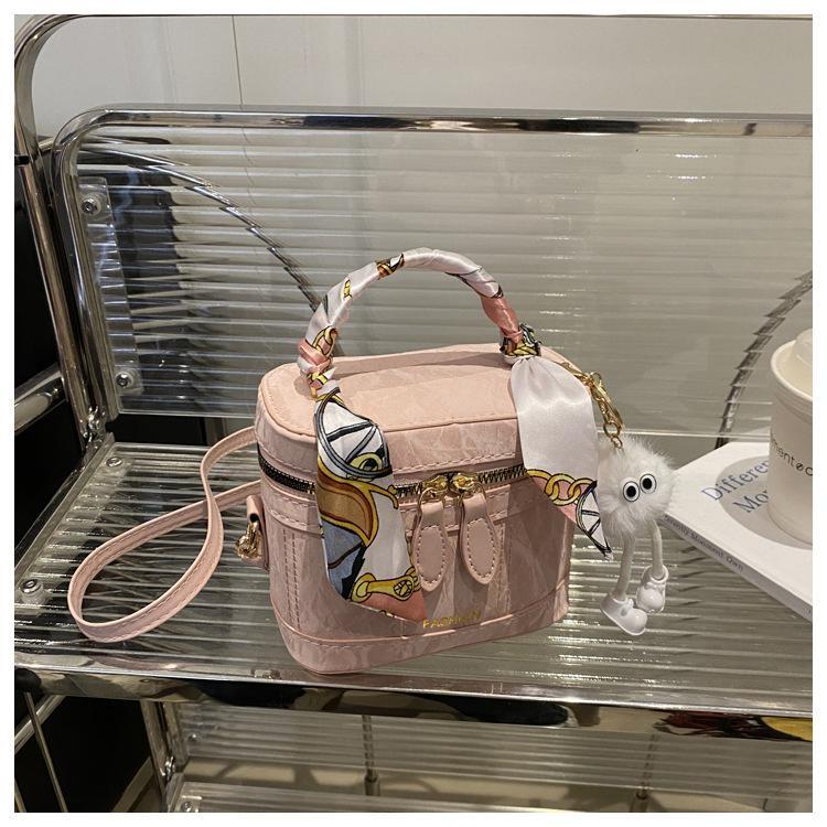 Womens Square Crossbody Shoulder Bag Korean Style Adjustable Plain Purse Cute Lightweight Athletic Small Everyday Casual Messenger Shopping Travel