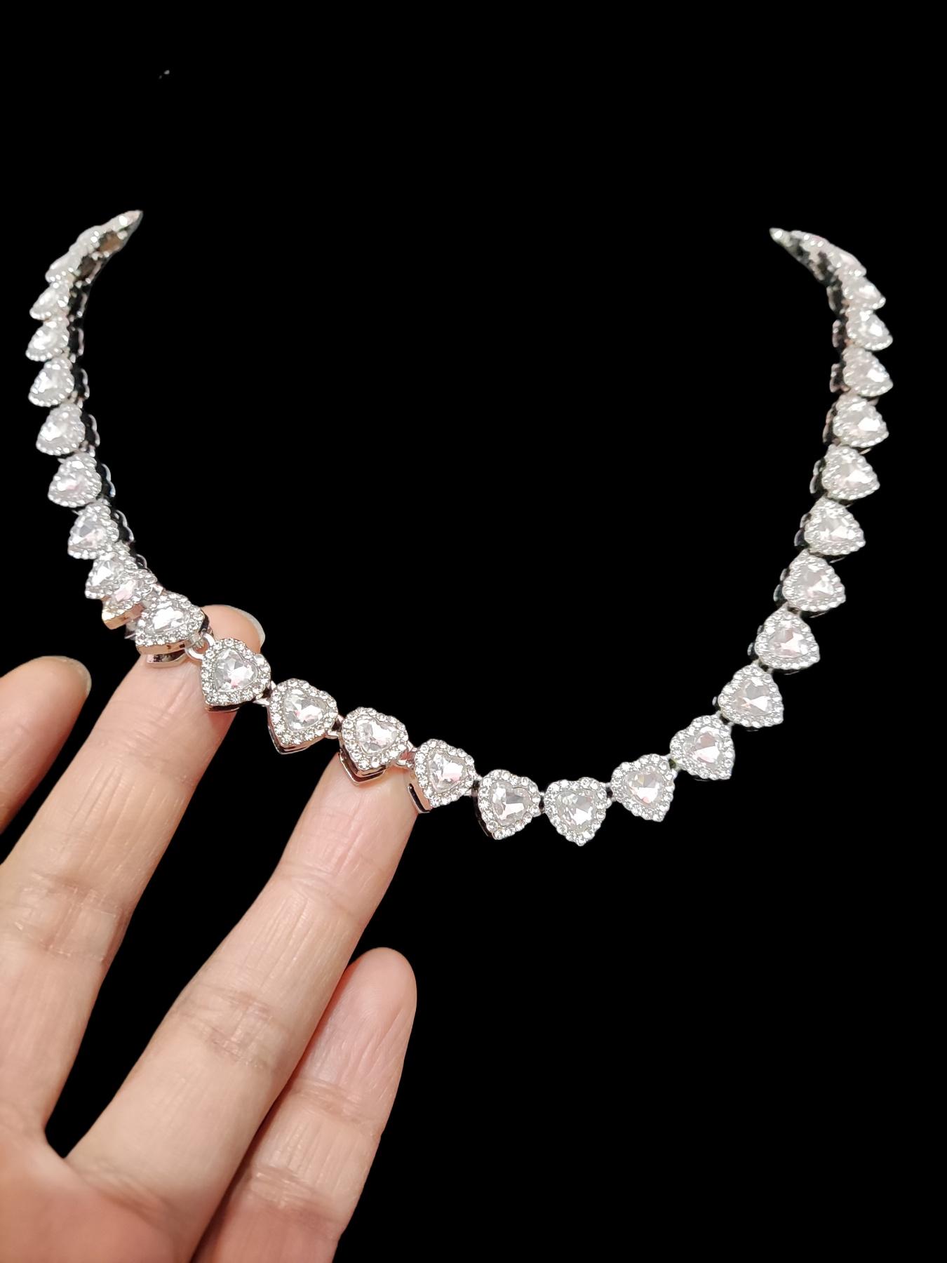 1Piece 10mm Rhinestone Glass heart-shaped chain necklace for Women, hip-hop punk heart necklace, Elegant Rhinestone Necklace, Love Heart Necklace, Exquisite Chain Jewelry, fashion jewelry, suitable for daily wear or party, Valentine's Day gift.