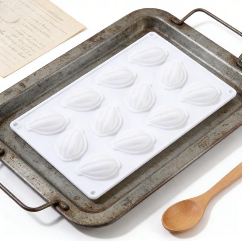 1pc cocoa bean-shaped silicone cake mold, 12-cavity chocolate material aesthetic design, non-stick, smooth surface for easy demolding in a full row, suitable for handmade high-end chocolate, cakes, and handmade baking tools