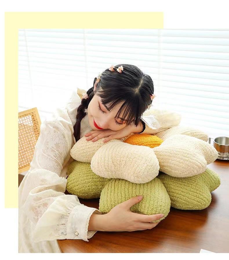 New Breathable Five-petal Flower Cushion Macaron Fresh Home Sofa Decorative Cushion Pillow Dining Table Office Chair Cushion