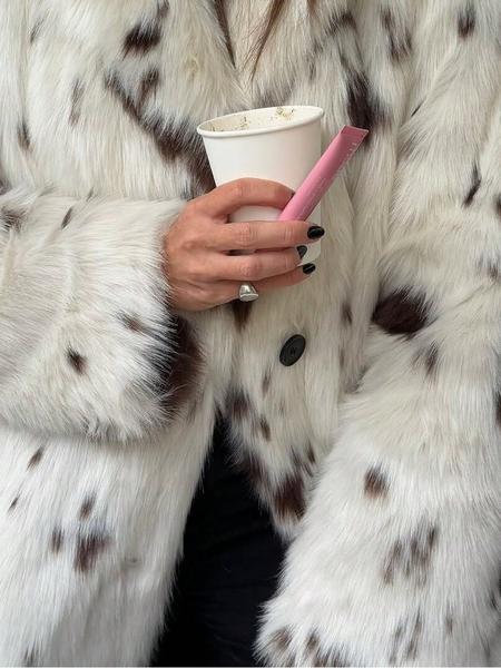 Women's Y2K Faux Fur Coat, Long Loose Winter Jacket, Spotted Animal Print Plush Outerwear, Street Style Luxury Warm Overcoat