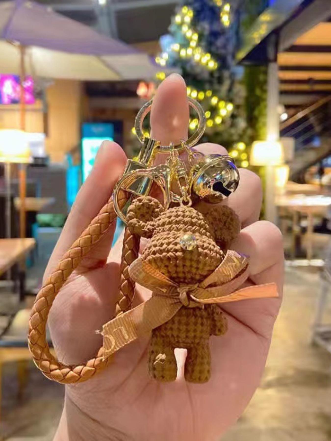 Trendy Yarn Bear Keychain, Cute Cartoon Character Backpack Charm, Girls' Car Key Ring, Romantic Couple Pendant Gift, All Seasons Accessory