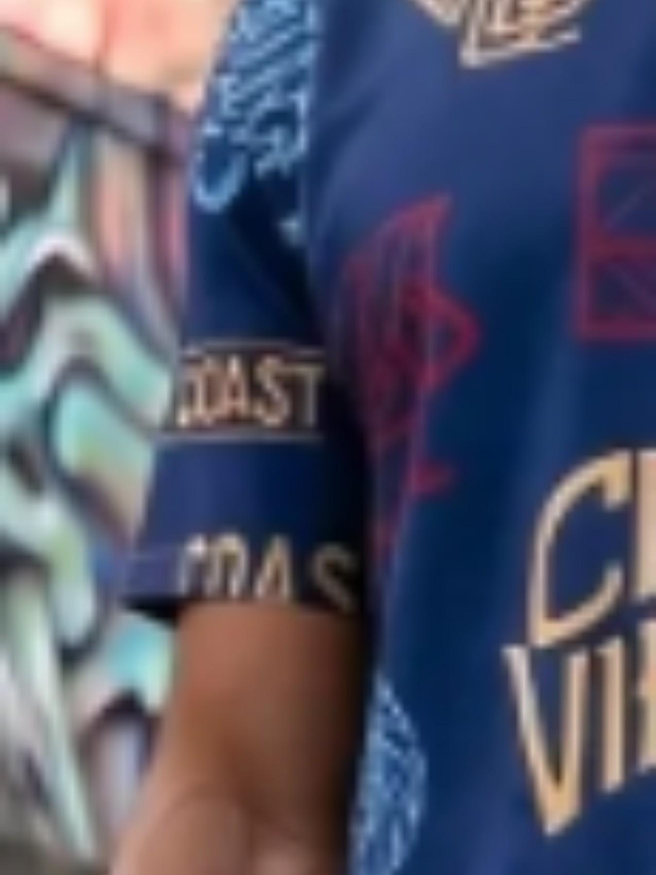 Coast City Lion Letter All Over Print Short Sleeve Tee & Curved Pant Matching Set, Soft Light Stretch Breathable Skin Friendly Outfit, LA Urban Streetwear For Skate Daily City Commute