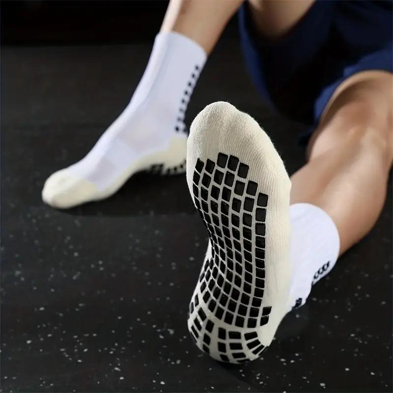 3pairs Men's Fashion Anti-skid Striped Thickened Comfortable Sports Socks For Football Basketball Soccer