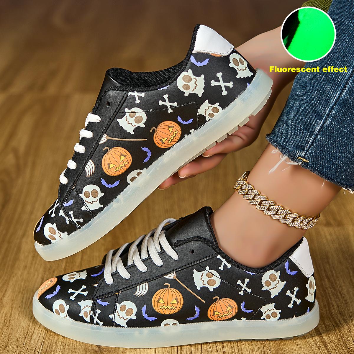 Unisex Casual Fashion Sneakers with Light Up Feature - Halloween Skull and Pumpkin Pattern, Non-Slip Rubber Sole, Low Top Lace-up with Round Toe - All-Season Fluorescent Board Shoes Closed Trainer Walking Shoes Sports Shoes Runner Boy