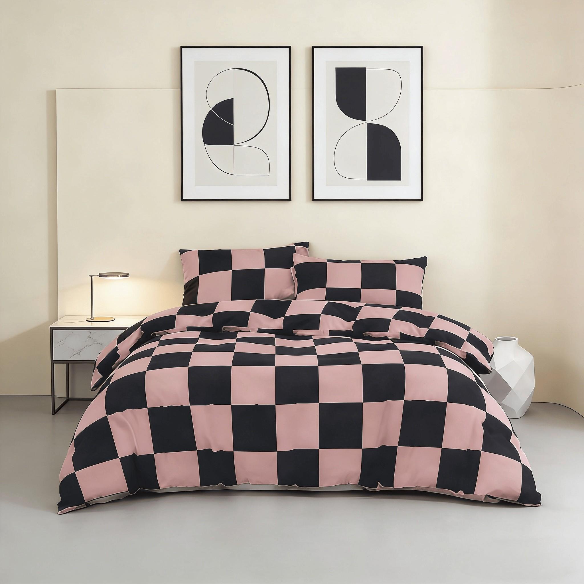 Modern minimalist pink & gray checkered geometric pattern bedding set, 3-piece set includes 1 duvet cover and 2 pillowcases, without inserts.Perfect decoration for the bedroom, soft and comfortable.