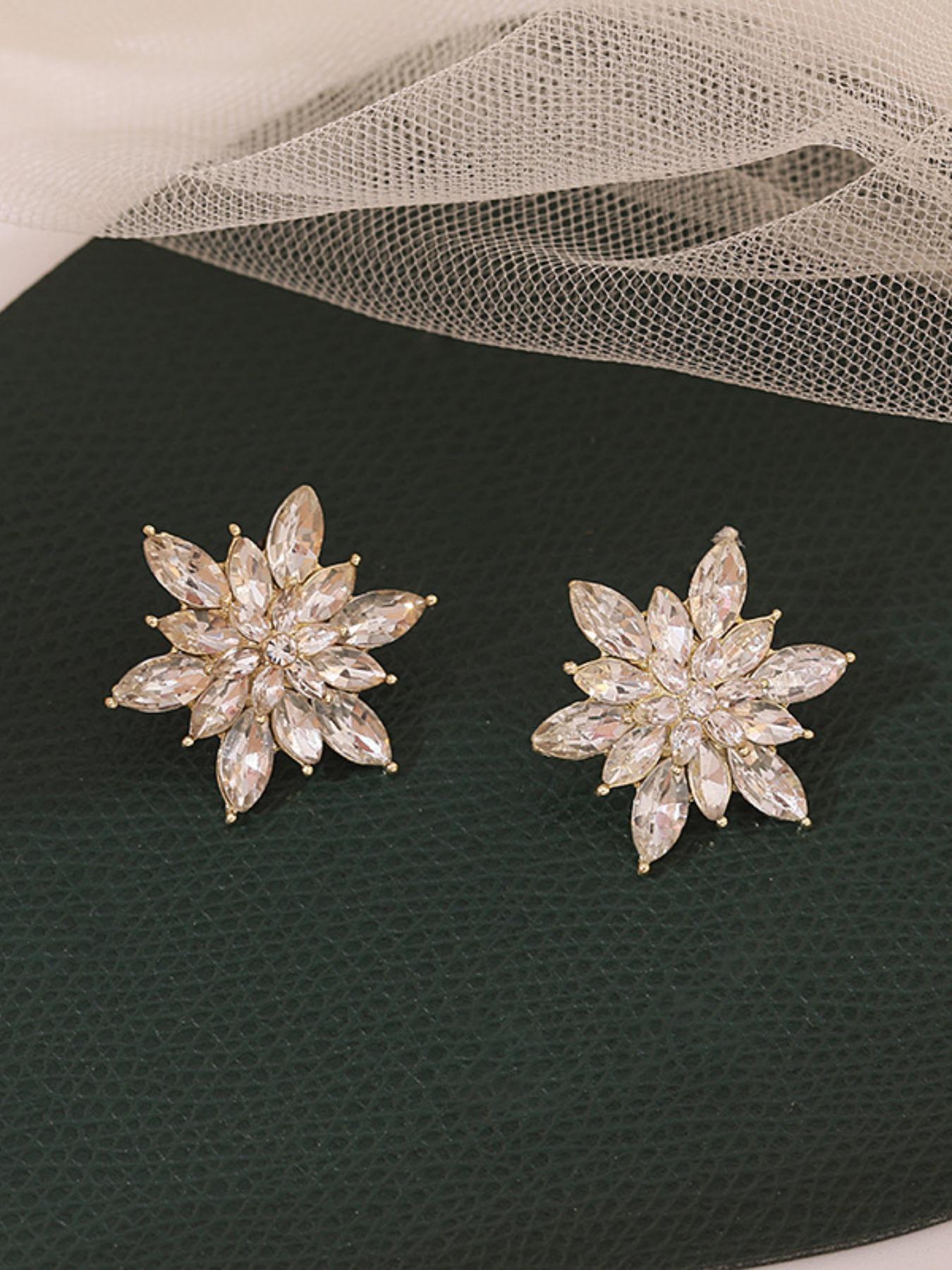 Trendy Fashion Rhinestone Snowflake Earrings, Elegant Party Jewelry for Women, Stylish Ear Rings for Special Occasions