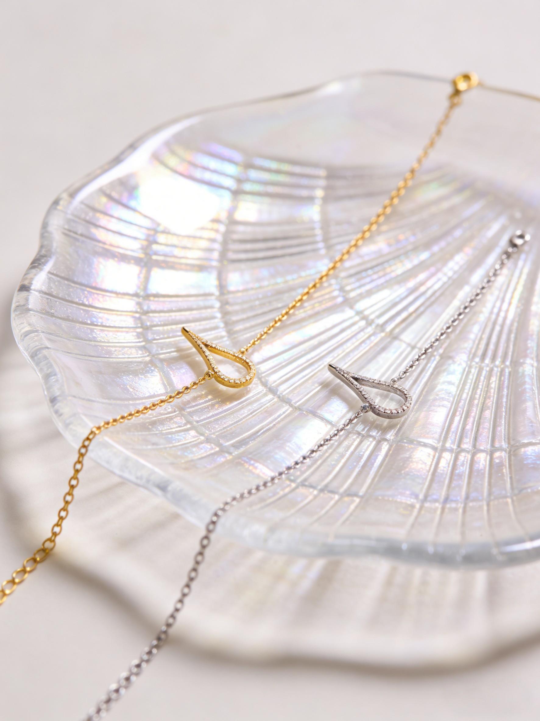 Luxury Minimalist 18K Gold Plated Teardrop Bracelet, Dainty Adjustable Chain For Women, Perfect Daily Office & Bestie Gift