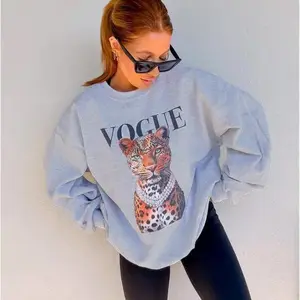 Fashion Leopard Graphic Crew neck sweatshirt