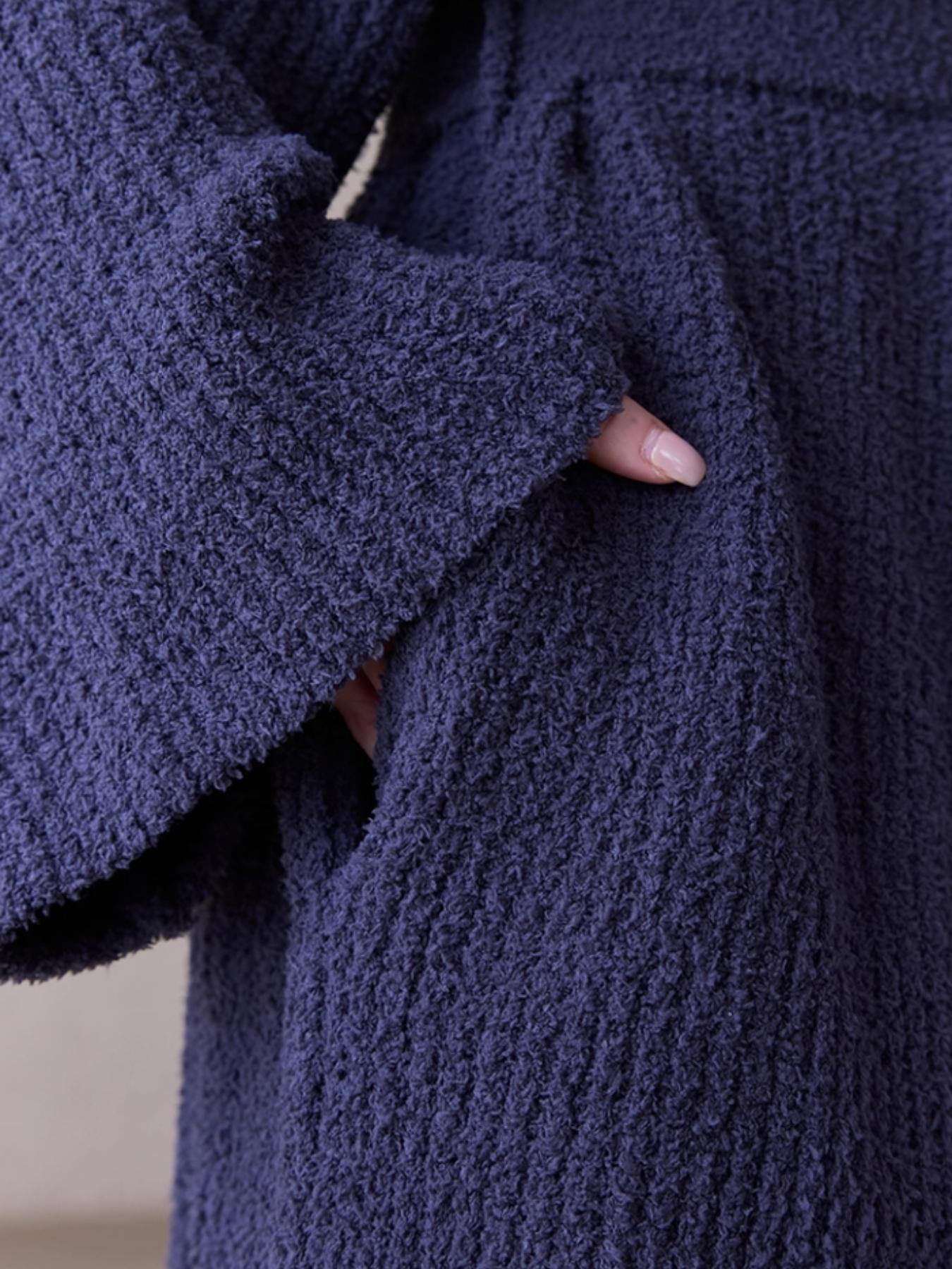 【COZY Soft Plush Feel】Women's Solid Color Thickened  Thermal Lined Long Sleeve Drop Shoulder Bathrobe, Oversize Loose Casual Soft Comfortable Thermal Warm Pocket Belted V Neck Dressing Gown for Women, Ladies Sleepwear for Winter