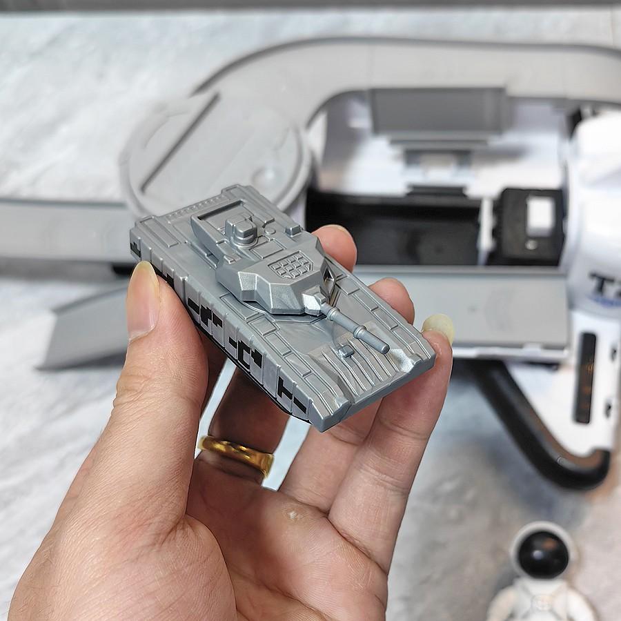 Large Transport Plane Toy Set, 3 Space Astronauts, Perfect Gift for Collectors and Aviation Enthusiasts, Ideal Birthday and New Year Present