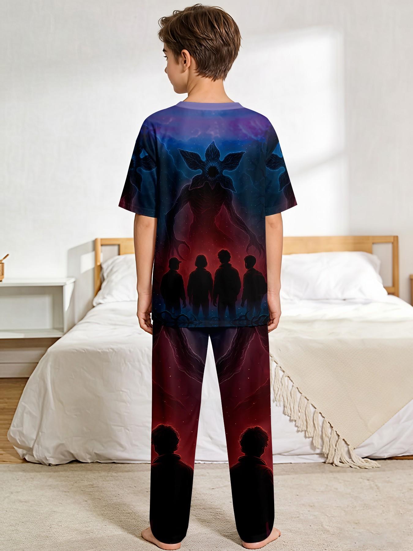 Stylish 2-piece Shadow Monster boys' short-sleeve pajama set with digital print, including an extended sleep pants. Fashionable, casual, comfortable and soft loungewear set, suitable for boys' sleep and home leisure, a perfect gift for boys.