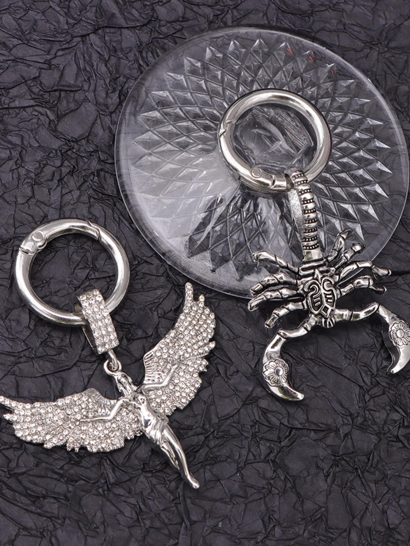 Halloween Angel Scorpion Keychain, Dark Style Metal Accessory, Unisex Fashion Pendant, All Seasons Boho Decor, Versatile Car Key Ring