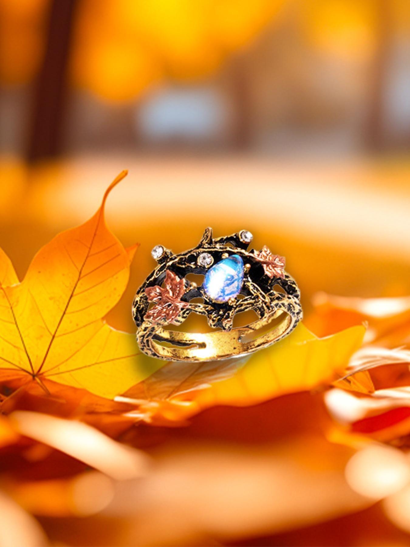 Vintage Maple Leaf Moonstone Ring, Retro European Court Index Finger Ring, Antique Old Money Style, Elegant Jewelry Accessory