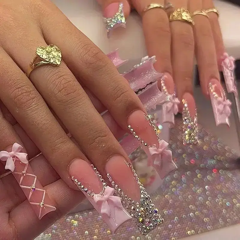 Women's Press On Nails Sets - 24Pcs Luxury Champagne Decorative Nails with 3D Golden Butterfly Motif, Glossy Full Coverage Rectangular Easy-Apply Party Wear Leisure Accessory, sohochic