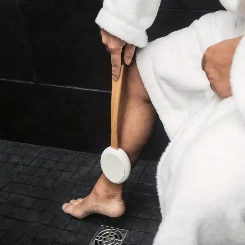 Long Handle Back Applicator Set with 3 Replaceable Cotton Pads, Easy-To-Use for Seniors and Women, Ideal for Body Lotion, Creams, Sunscreen