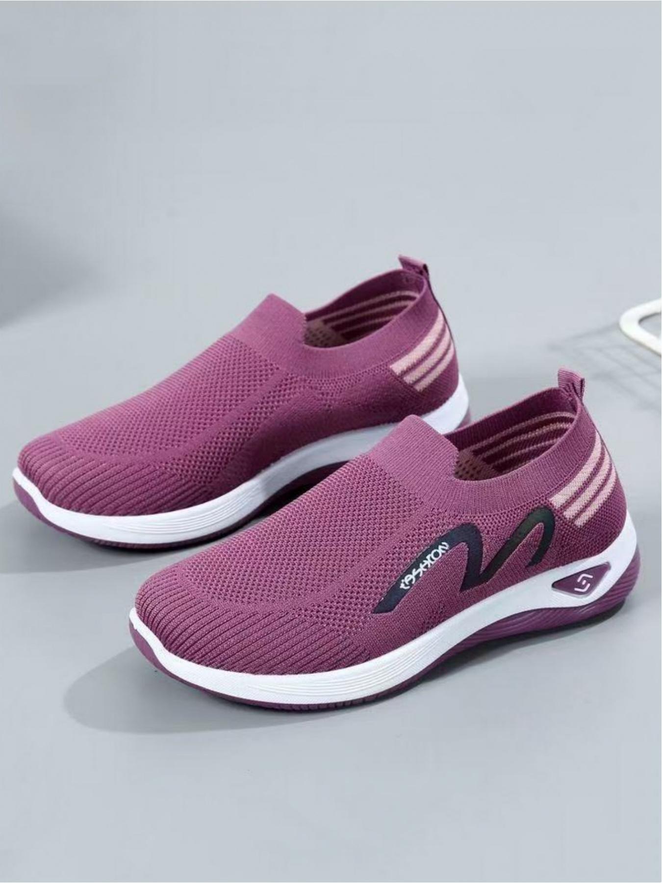Ladies' casual sports shoes with a woven mesh upper that is breathable and comfortable. The one foot style is easy to put on and take off, suitable for daily commuting, outdoor leisure, running, fitness, hiking and other sports scenes